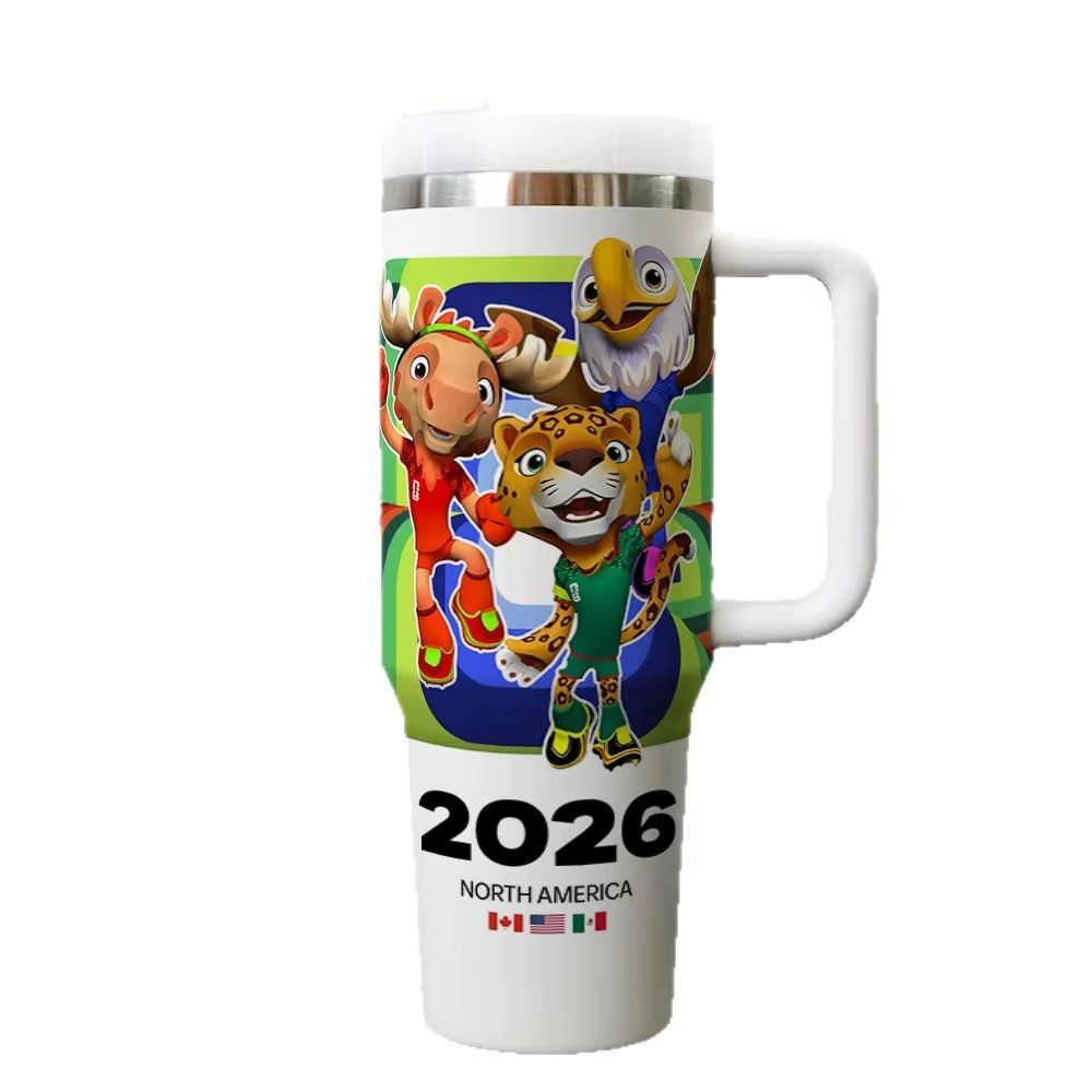 כוס תרמית מבודדת מנירוסטה 40oz עם ידית – כוס נסיעה לאוהדי כדורגל 2026